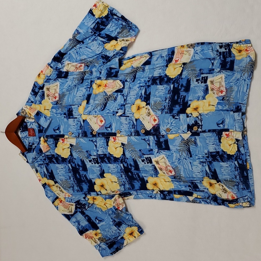 Junction West Hawaiian style size Large color blue and yellow